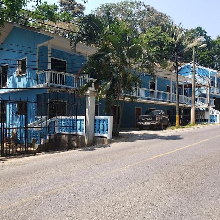 Bliss On The Bay For A Family Διαμέρισμα West End Εξωτερικό φωτογραφία